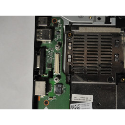 Замена USB-порта Dell Inspiron 1545